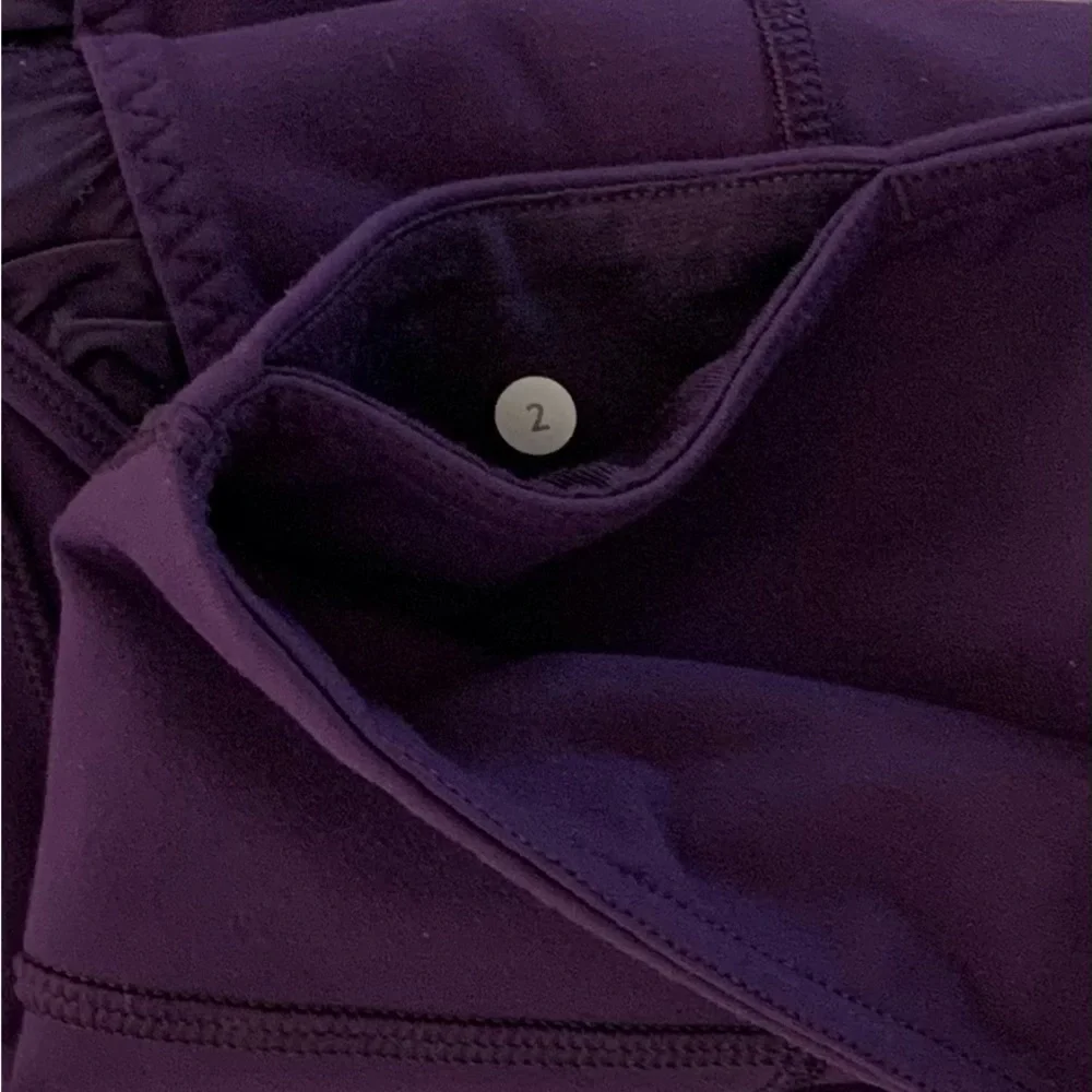 Lululemon Purple Side Gathered Satin Detail Leggings Sz 2 - Picture 12 of 13